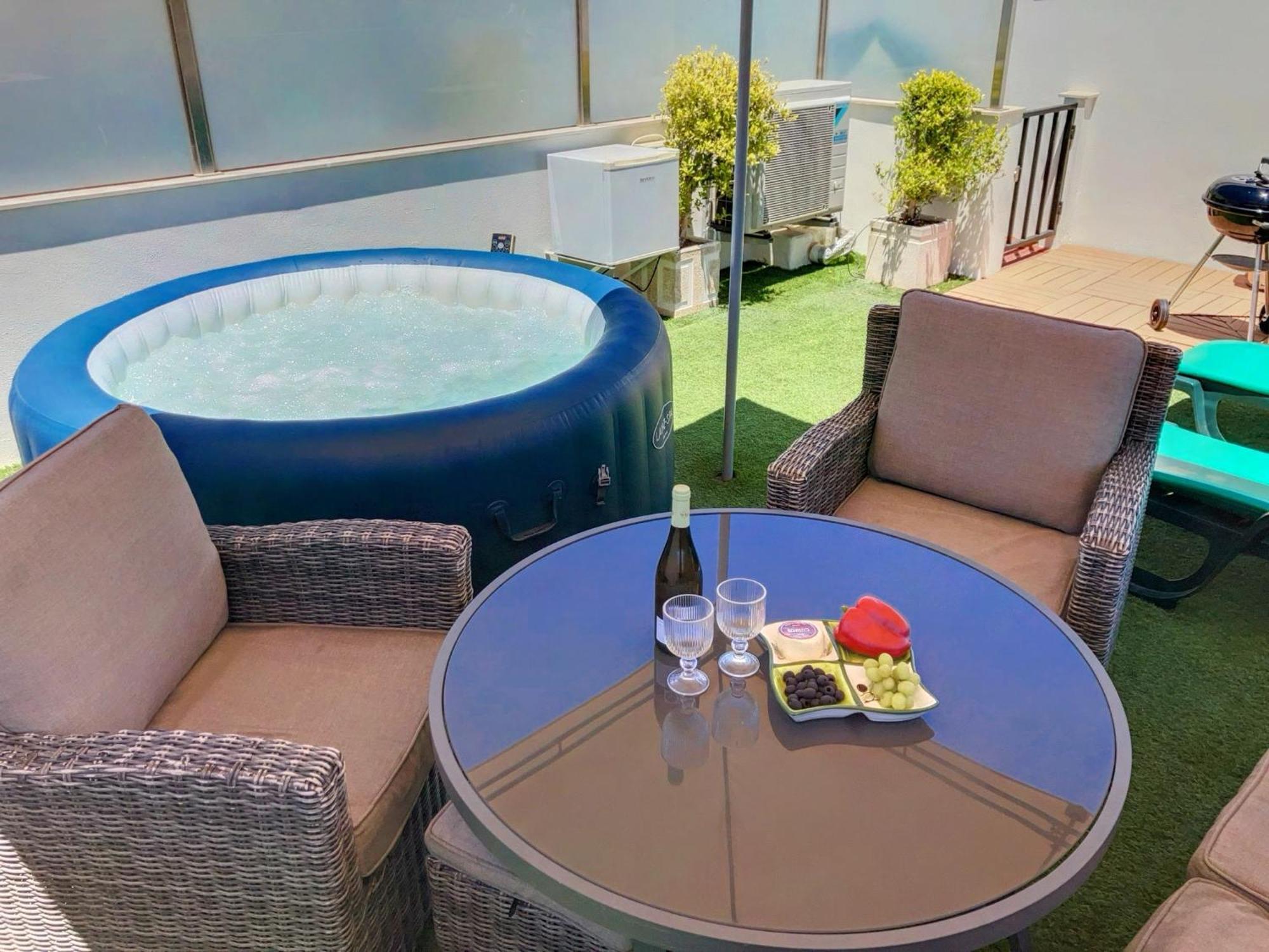 Apartment Alpha - 2 Bedrooms, Private Rooftop Patio With Hot Tub, Bbq And View Ferragudo  Exterior foto