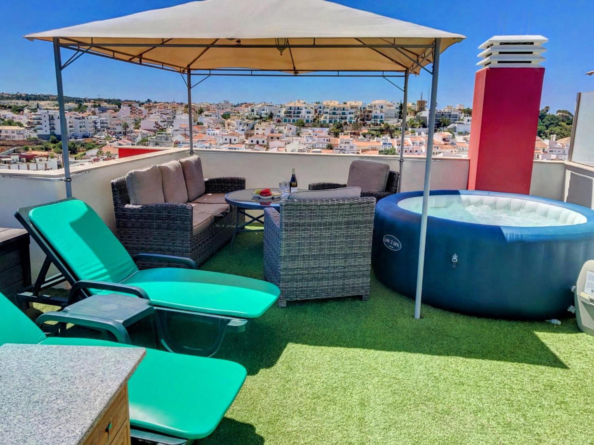 Apartment Alpha - 2 Bedrooms, Private Rooftop Patio With Hot Tub, Bbq And View Ferragudo  Exterior foto