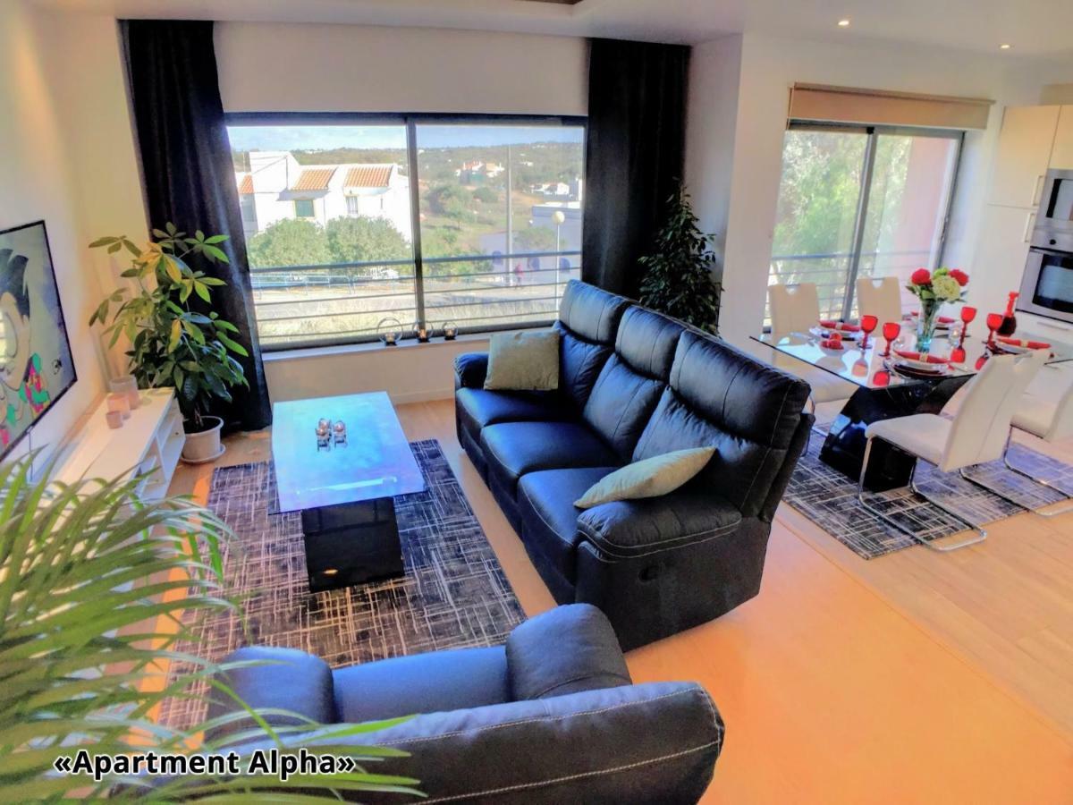 Apartment Alpha - 2 Bedrooms, Private Rooftop Patio With Hot Tub, Bbq And View Ferragudo  Exterior foto
