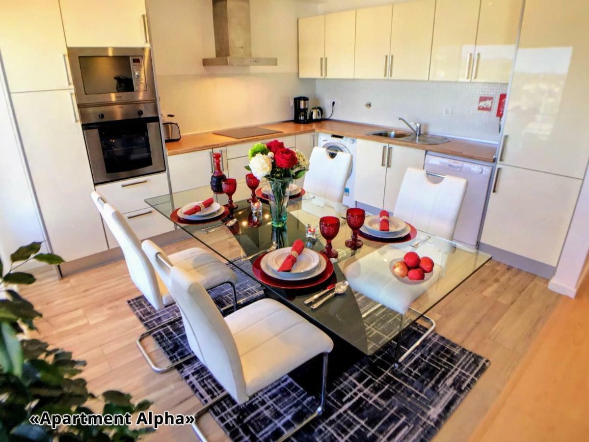 Apartment Alpha - 2 Bedrooms, Private Rooftop Patio With Hot Tub, Bbq And View Ferragudo  Exterior foto